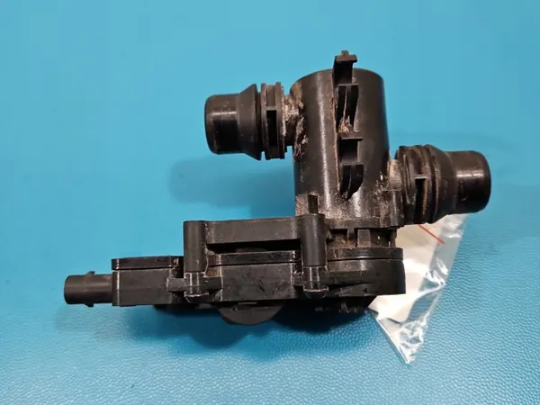Mercedes Wasserventil OEM A0005061300 für Vito W447 image 6