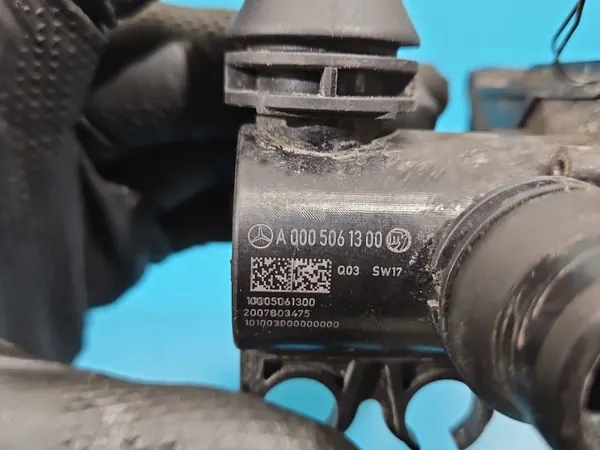 Mercedes Wasserventil OEM A0005061300 für Vito W447 image 8