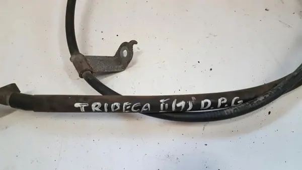 Subaru handbromskabel OEM 26051XA00A - Begagnad image 3