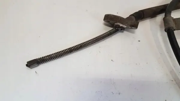 Subaru handbromskabel OEM 26051XA00A - Begagnad image 5