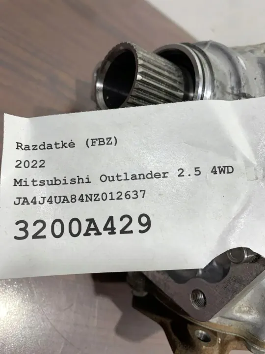 Boîte de transfert Mitsubishi Outlander OEM 3200A429 image 6