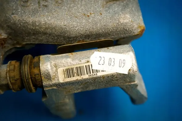 Bromsok bak OEM 8K0615406AE för Audi A4/A5 image 5