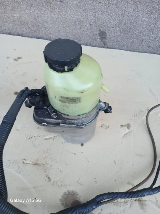 Gebrauchte Servopumpe OEM POMPA WSPOMAGANIA TRW image 4