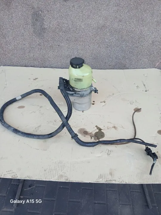 Gebrauchte Servopumpe OEM POMPA WSPOMAGANIA TRW image 6
