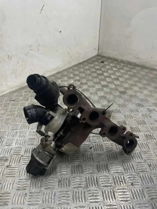 Turbo usado OEM 03L253010 para VW Passat B7 image 5