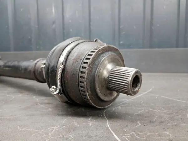 Vänster framaxel Audi A4 B5 image 4