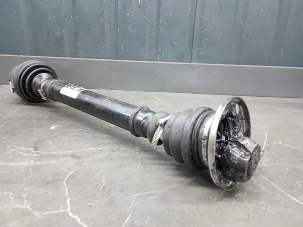 Vänster framaxel Audi A4 B5 image 7