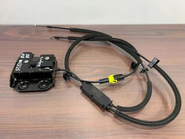 Ligação dobrável banco Alfa Romeo Stelvio OEM 505564030 image 3