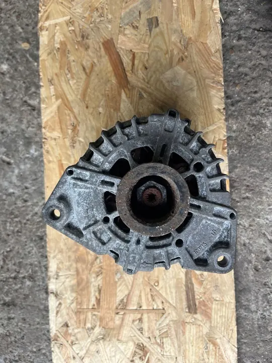 Vaihtovirtageneraattori Mercedes-Benz A 000 906 03 04 image 2