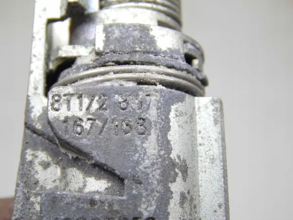 OEM 8T1837167 Dörrlås Vänster Föraresida image 3