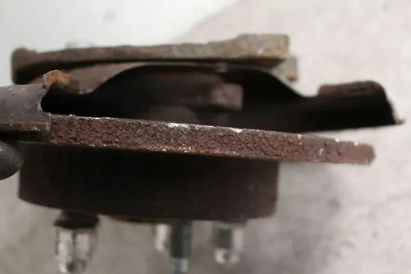 Cubo roda traseira direita OEM 12778854 Chevrolet Cruze image 4