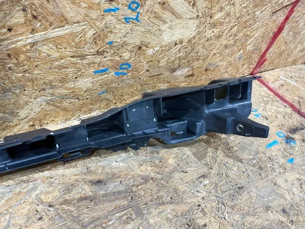 Framstötfångar stöd Mercedes C-Klass III W204 07-14 image 7