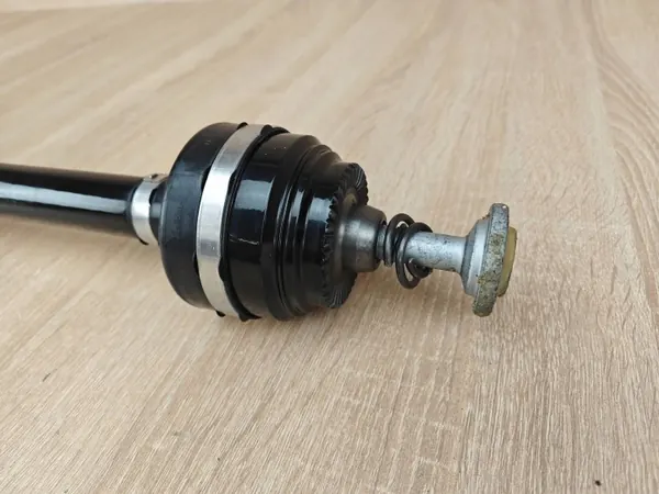 Drivaxel OEM 8664049 BMW 530i G30 vänster bak image 5