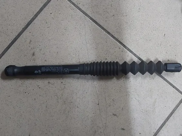 Amortiguador OEM 68341647AC para Jeep Gladiator image 2