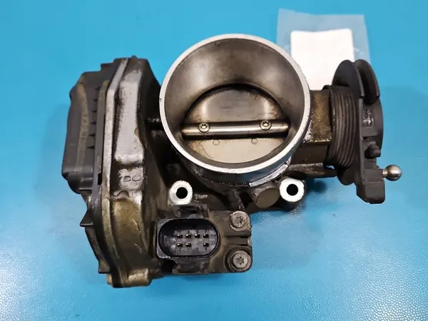 Throttle Body VW Passat B5 1.8 T image 2