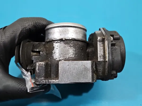 Throttle Body VW Passat B5 1.8 T image 6
