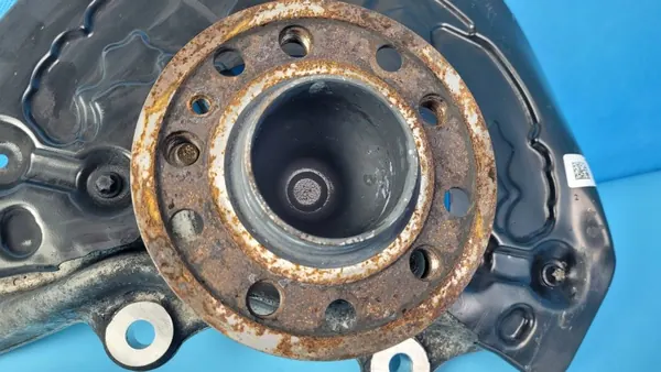 Mangueta Delantera Derecha Mercedes W206 C220 OEM R2060200 image 4
