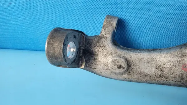 Mangueta Delantera Derecha Mercedes W206 C220 OEM R2060200 image 6