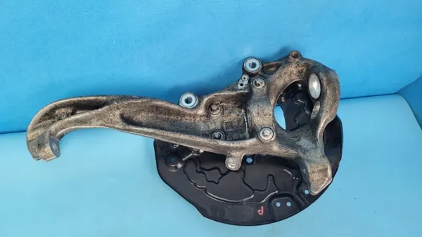 Mangueta Delantera Derecha Mercedes W206 C220 OEM R2060200 image 7