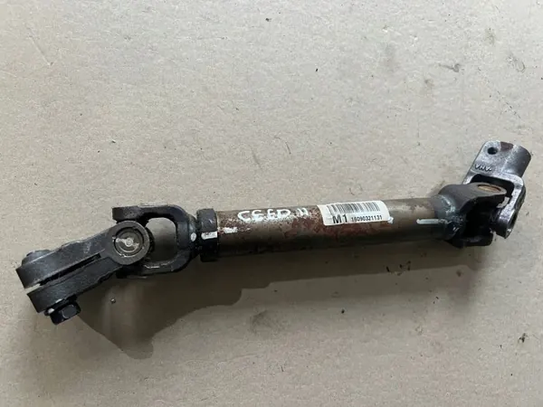 KIA CEED CEE'D II ohjauspylvään ristinivel OEM image 2