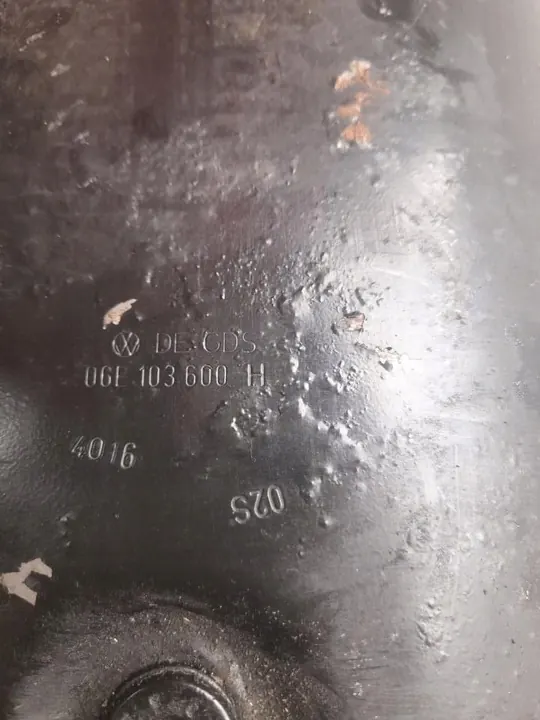 Oljepanna Audi Q7 2017 06E103603BD image 7