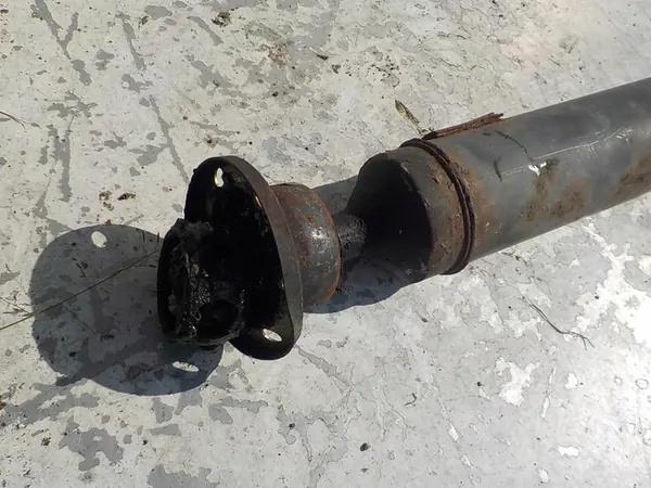 Drivaxel Volvo XC90 2.4 image 10