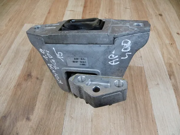 Supporto motore destro KIA 21810J7200 ibrido 2020 image 3
