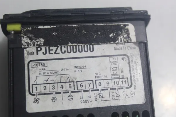 Compresseur AC Mercedes Sprinter - Pièce OEM Occasion image 6