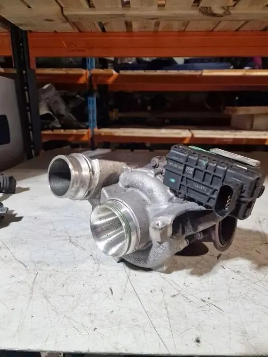 BMW Turbo OEM 7799758F für 7er 3.0L Diesel image 2