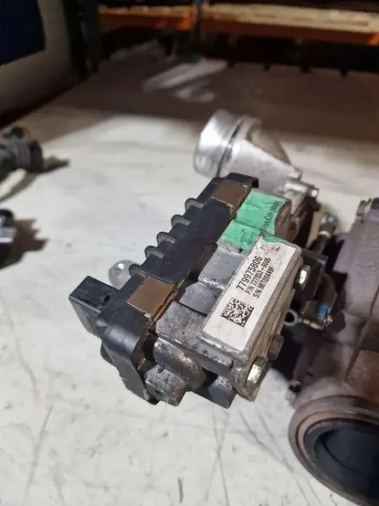 BMW Turbo OEM 7799758F für 7er 3.0L Diesel image 4