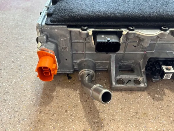 Module de charge onduleur Hyundai IONIQ 5 OEM 364001XABO image 10