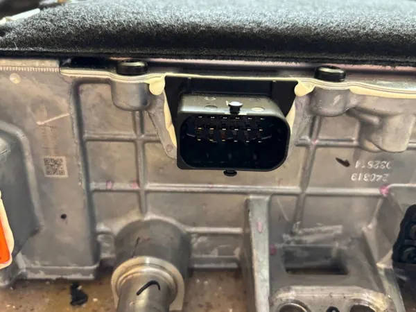 Module de charge onduleur Hyundai IONIQ 5 OEM 364001XABO image 6