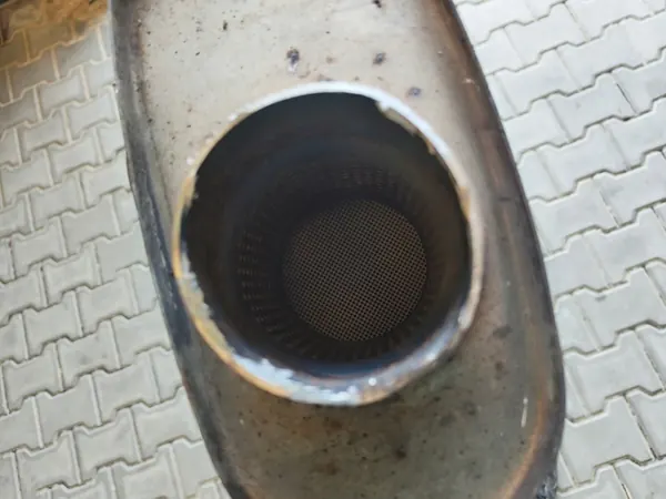 BMW OEM 9468671 Silencieux Central Catalyseur image 3