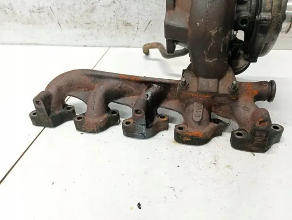 Colector de escape OEM 30637797 Volvo S60 2.4L image 3