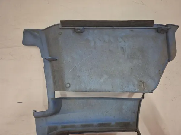 SCANIA R 17 - Couvercle de marchepied droit 2559302 image 5