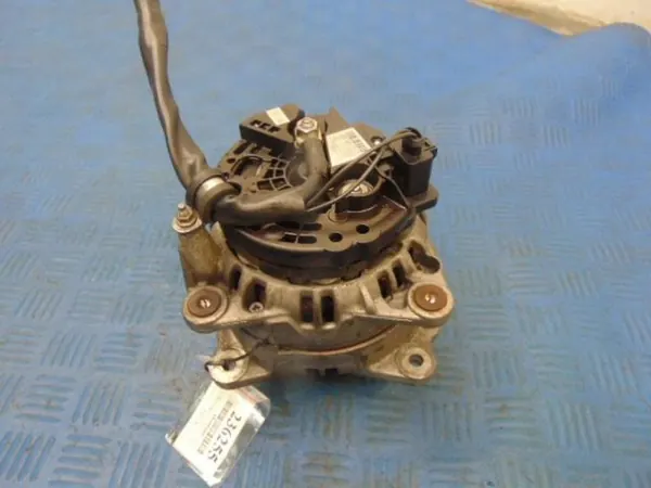 VOLKSWAGEN GOLF IV 1.9TDI Vaihtovirtageneraattori 038903024F image 6