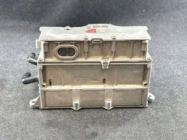 Spänningsomvandlare VW Golf VII OEM 5QE907070J image 8