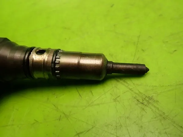 Pompowtryskiwacz AUDI A3 2.0 TDI 2003 image 2