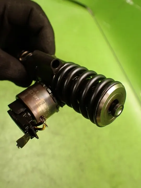 Pompowtryskiwacz AUDI A3 2.0 TDI 2003 image 8