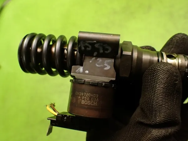 Pompowtryskiwacz AUDI A3 2.0 TDI 2003 image 9