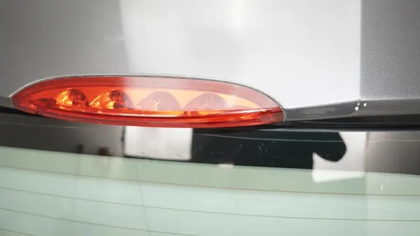 Baklucka OEM 360198010 för Peugeot 208 2012-2015 image 4