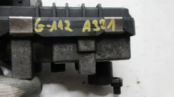 OEM 6NW008412 Turbosäätölaite Audi A8 S8 D3 image 5