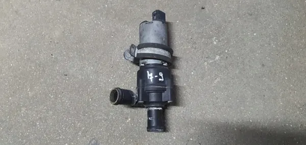 Pompe à carburant chauffage auxiliaire Audi OE 8E0963303 image 2