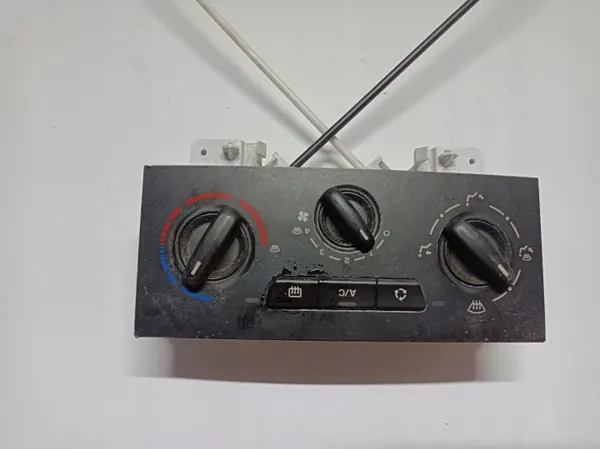 Ilmastointipaneeli Citroen Berlingo OEM 9676532480 - Käytetty image 2