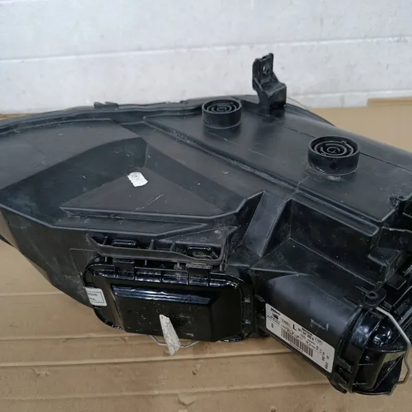 Farol Esquerdo SEAT LEON III 5F1941005B image 9