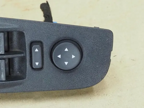 Linker bestuurdersraam paneel Fiat Grande Punto 2009 image 3