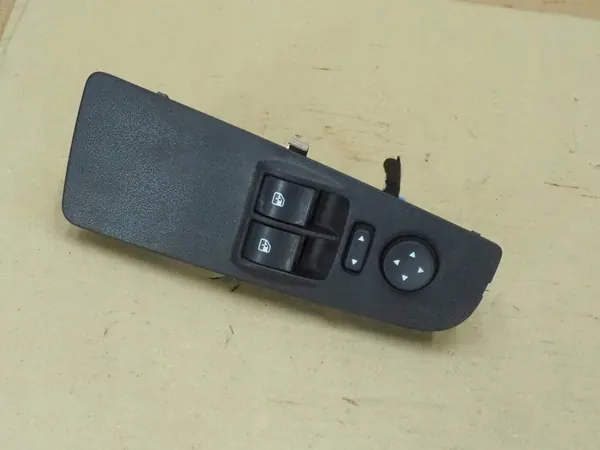 Linker bestuurdersraam paneel Fiat Grande Punto 2009 image 4