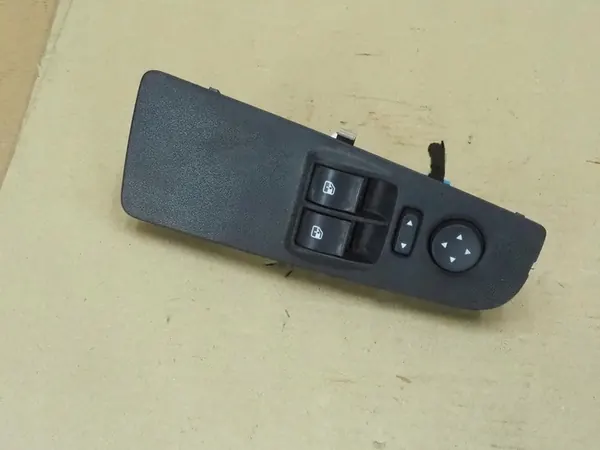 Linker bestuurdersraam paneel Fiat Grande Punto 2009 image 6