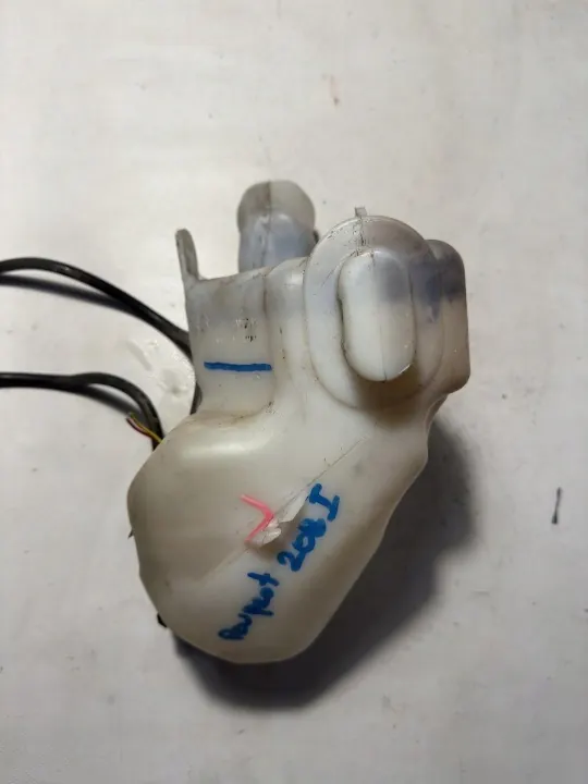 Depósito lavaparabrisas OEM 968398868000 Peugeot 208 (2012-2016) image 4