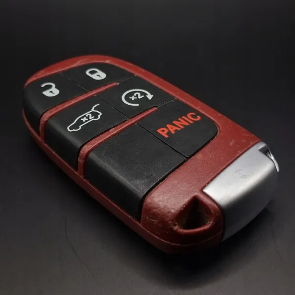 Llave Dodge Durango Hellcat OEM 68467666AA - Usado image 2